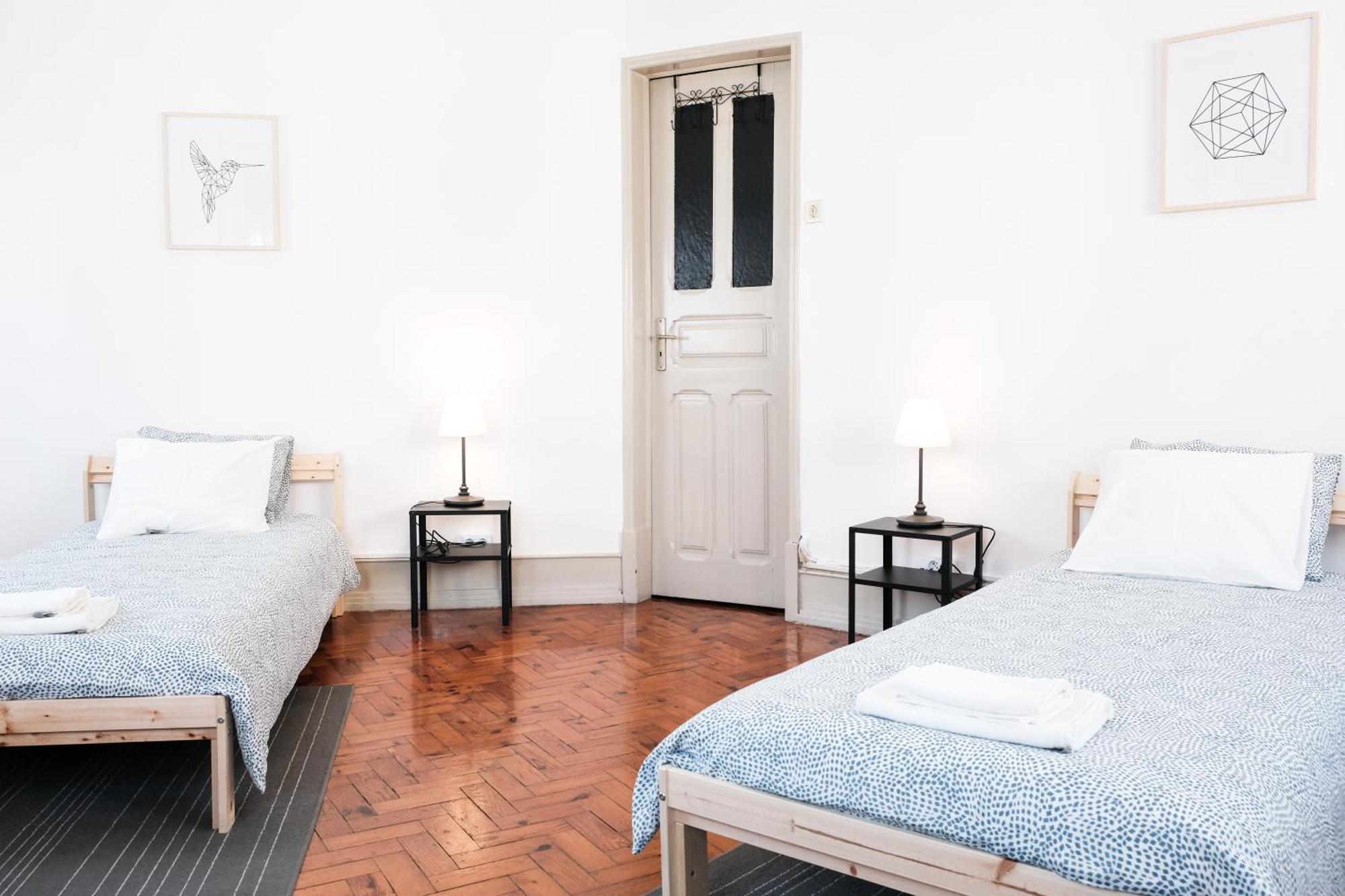 Take A Break Lisbon Hotel Bagian luar foto
